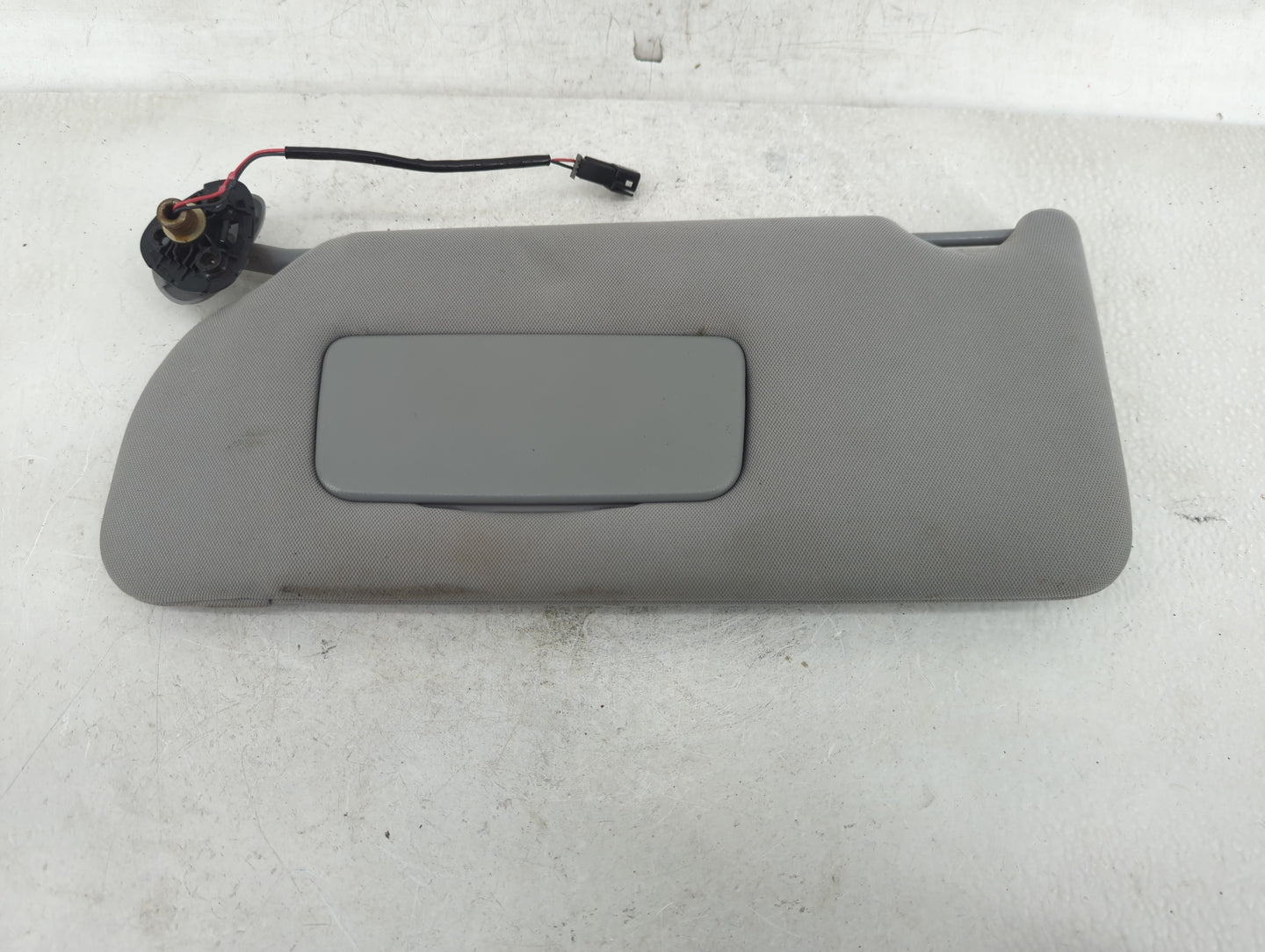 2005-2009 Buick Lacrosse Sun Visor Shade Replacement Driver Left Mirror Fits Fits 2005 2006 2007 2008 2009 OEM Used Auto Par