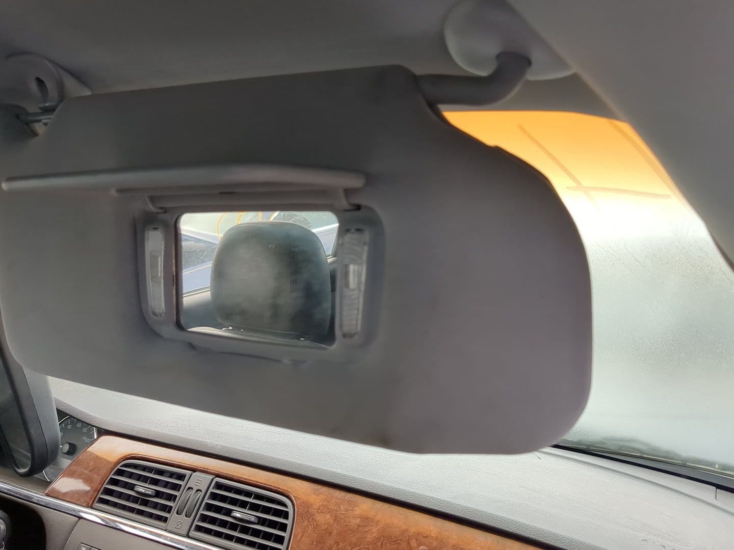 2005-2009 Buick Lacrosse Sun Visor Shade Replacement Passenger Right Mirror Fits Fits 2005 2006 2007 2008 2009 OEM Used Auto