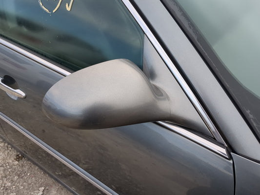 2005-2008 Buick Lacrosse Passenger Side View Mirror - Right Door Mirror OEM Used - Oemusedautoparts1.com