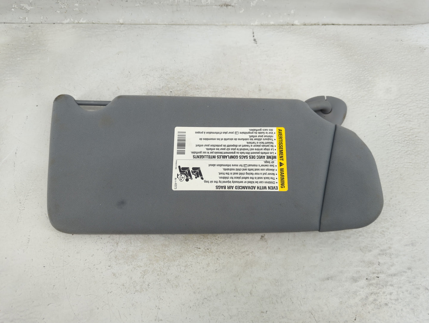 2005-2009 Buick Lacrosse Sun Visor Shade Replacement Driver Left Mirror Fits Fits 2005 2006 2007 2008 2009 OEM Used Auto Par