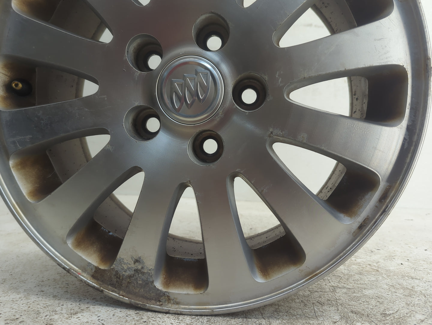 2005-2005 Buick Lesabre Oem Wheel Rim - Oemusedautoparts1.com
