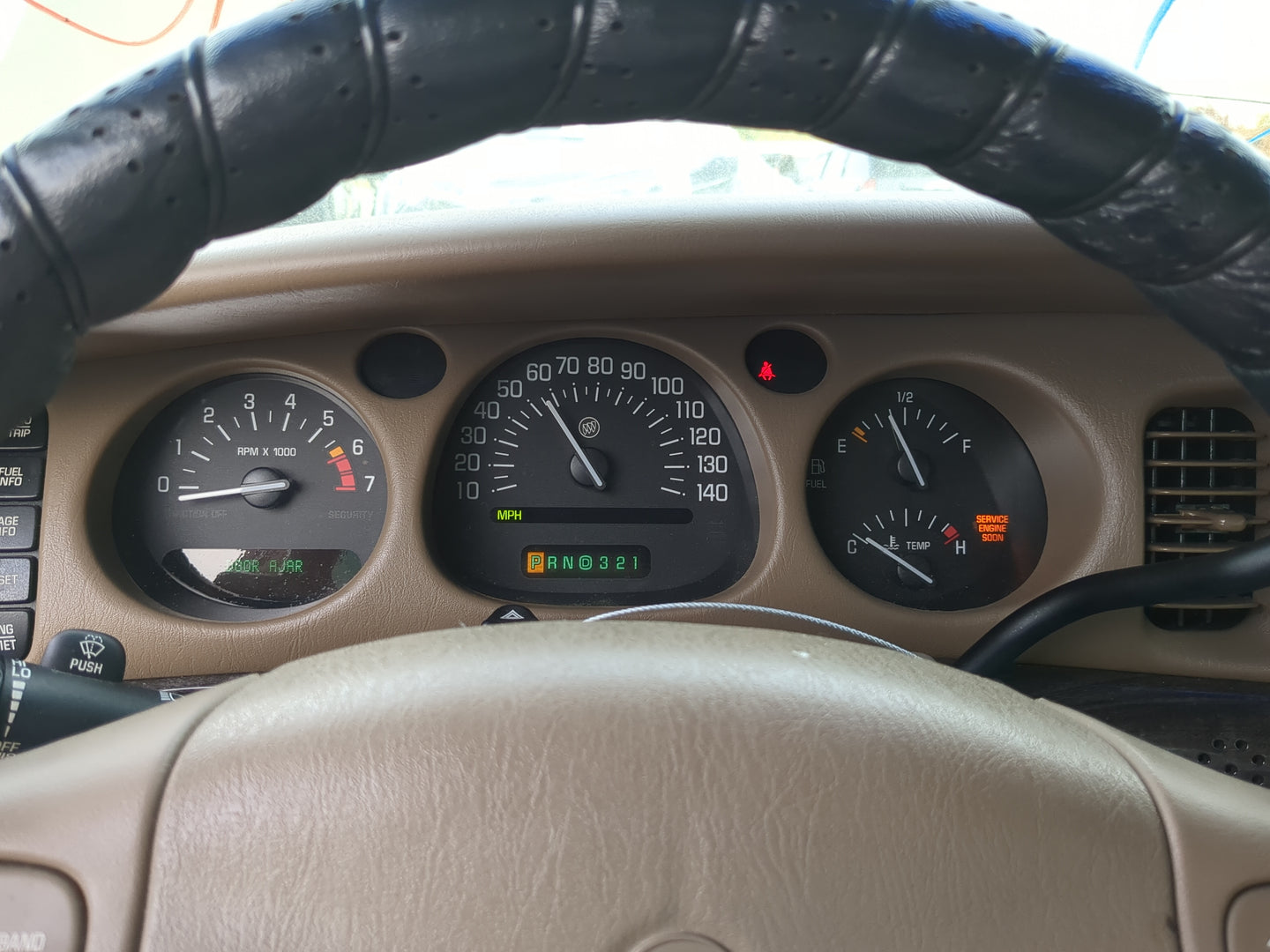 2002-2005 Buick Lesabre Instrument Cluster Speedometer Gauges Fits Fits 2002 2003 2004 2005 OEM Used Auto Parts - Oemusedaut