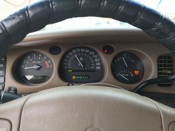 2002-2005 Buick Lesabre Instrument Cluster Speedometer Gauges Fits Fits 2002 2003 2004 2005 OEM Used Auto Parts