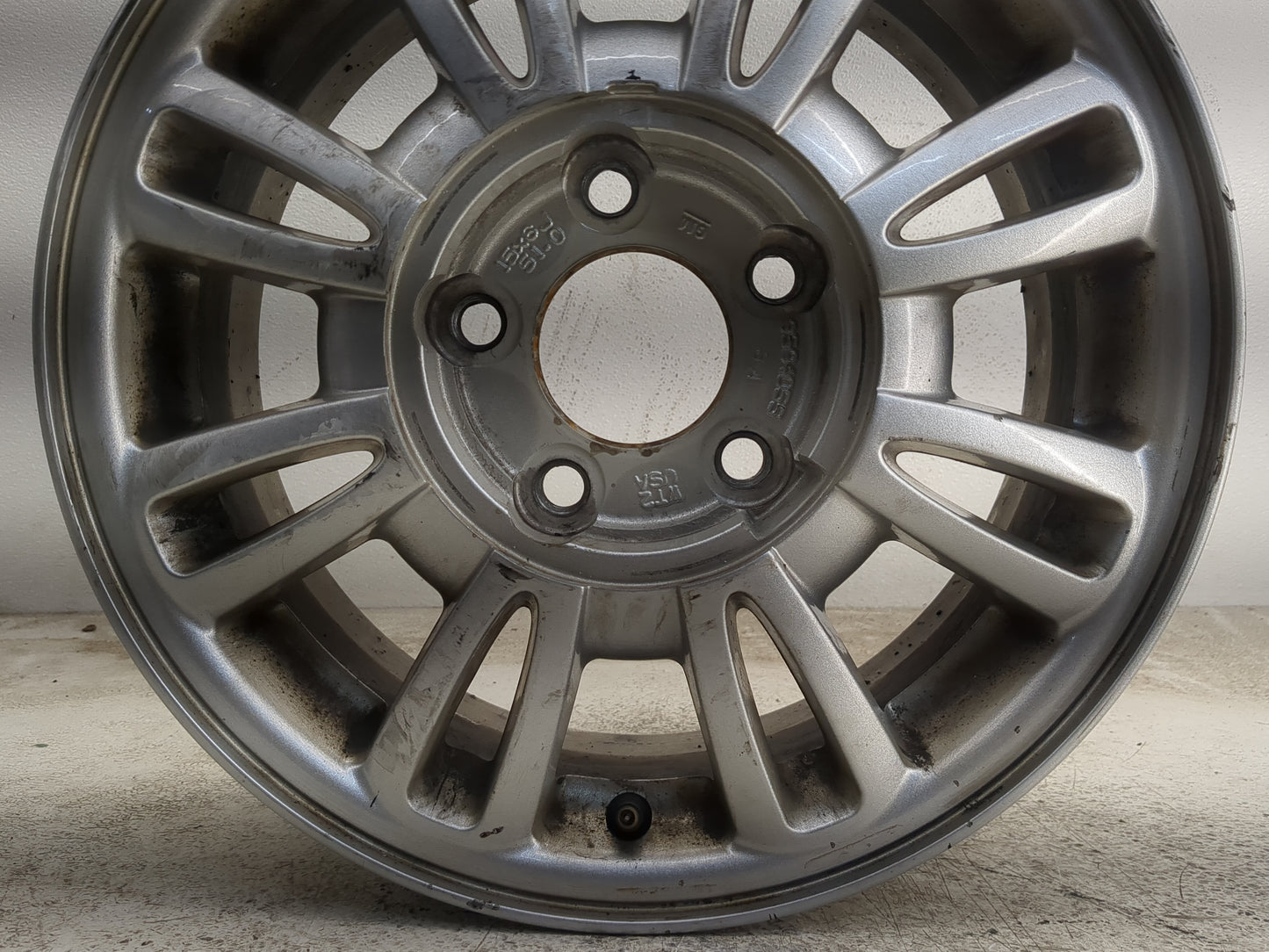 2002-2005 Buick Lesabre Oem Wheel Rim 1218046 - Oemusedautoparts1.com