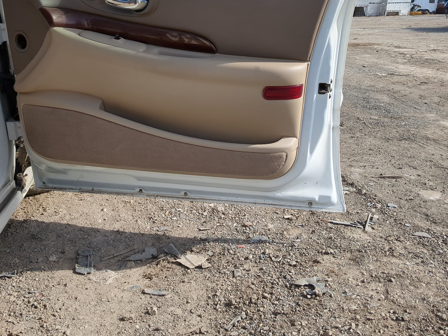 2000-2005 Buick Lesabre Passenger Front Door Oem 1219567 - Oemusedautoparts1.com