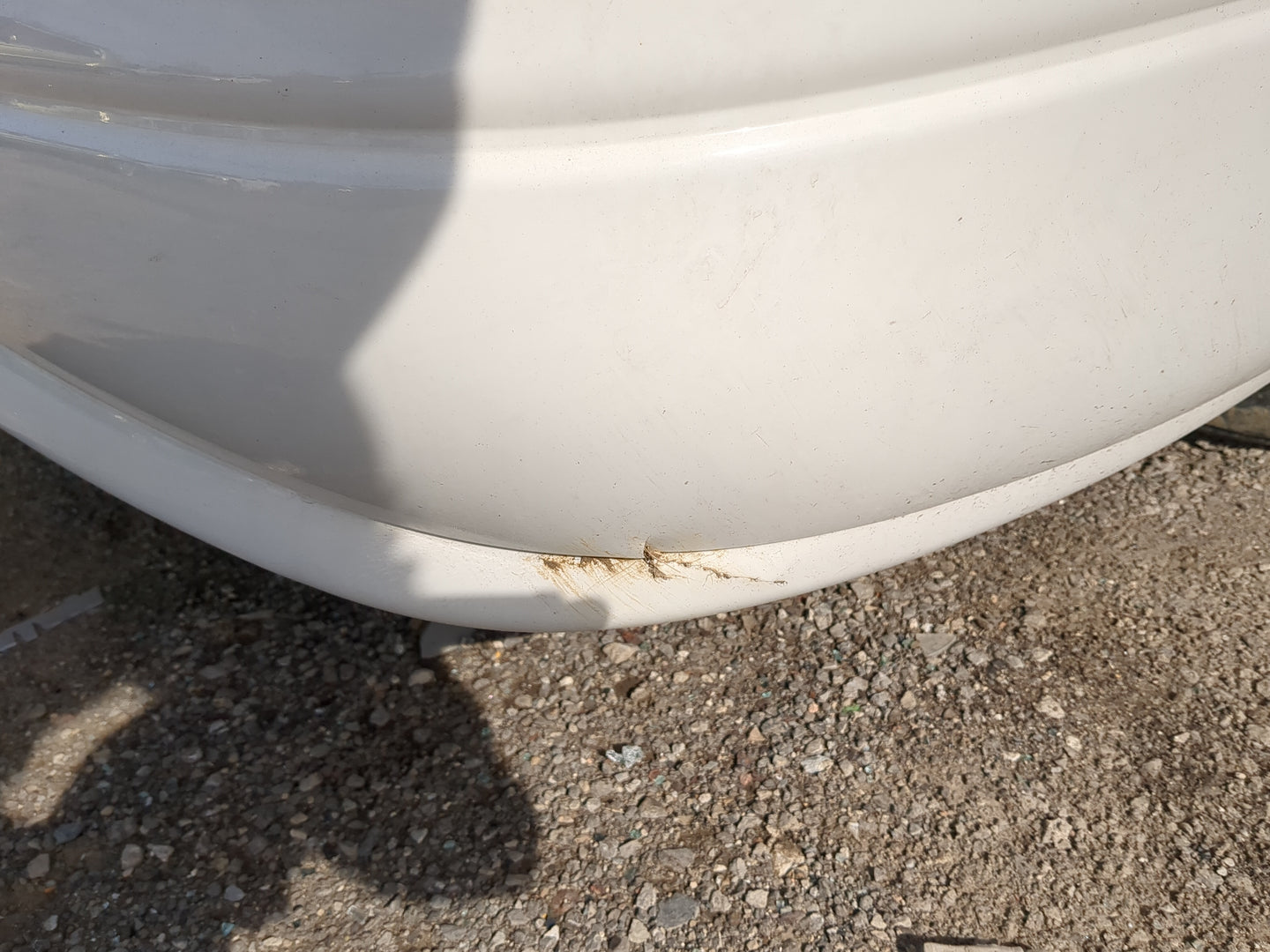 2000-2005 Buick Lesabre Rear Bumper Assembly Oem 1219601 - Oemusedautoparts1.com