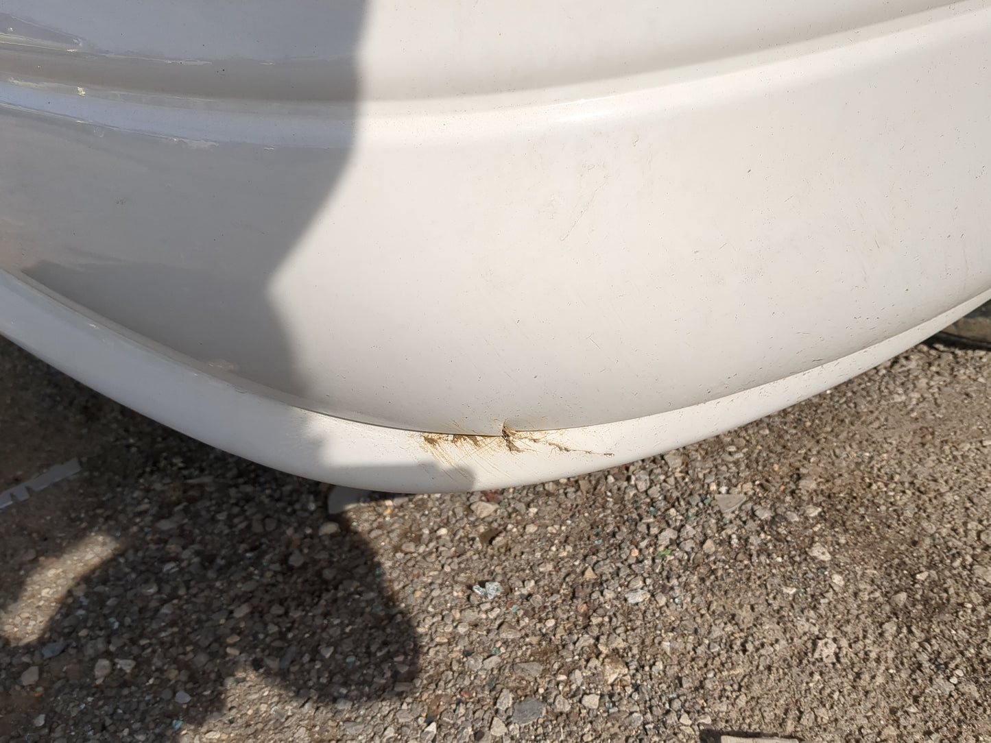 2000-2005 Buick Lesabre Rear Bumper Assembly Oem 1219601 - Oemusedautoparts1.com