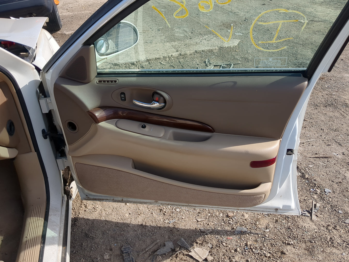 2005 Buick Lesabre Front Right Passenger Interior Door Panel Trim 1219630 - Oemusedautoparts1.com