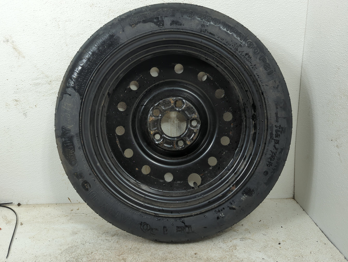 2002-2005 Buick Lesabre Spare Donut Tire Wheel Rim Oem 1385251 - Oemusedautoparts1.com