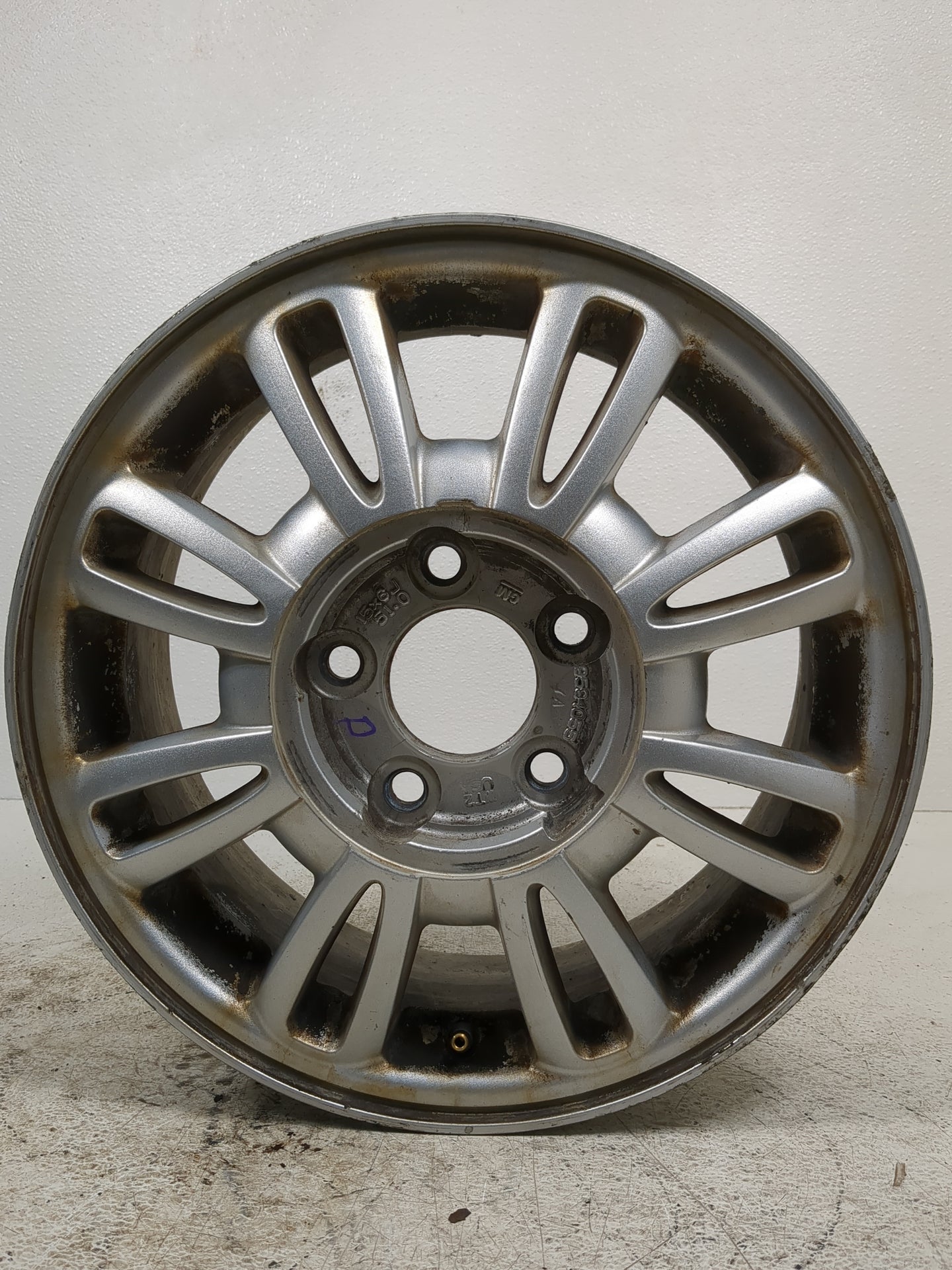 2002-2005 Buick Lesabre Oem Wheel Rim 1385253 - Oemusedautoparts1.com