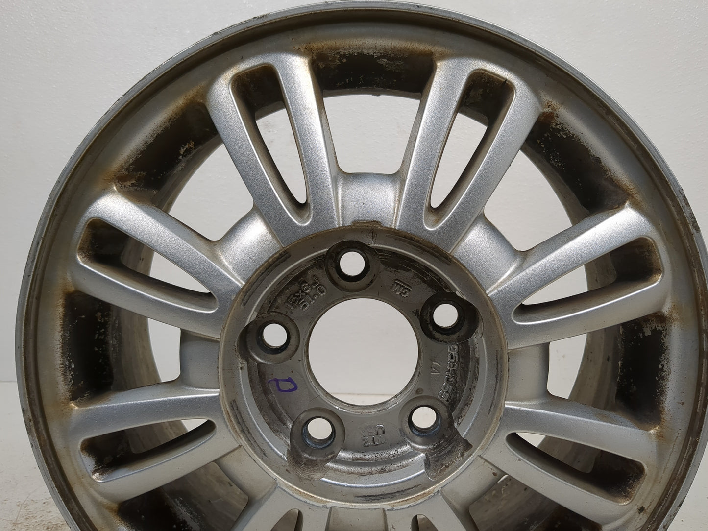 2002-2005 Buick Lesabre Oem Wheel Rim 1385253 - Oemusedautoparts1.com