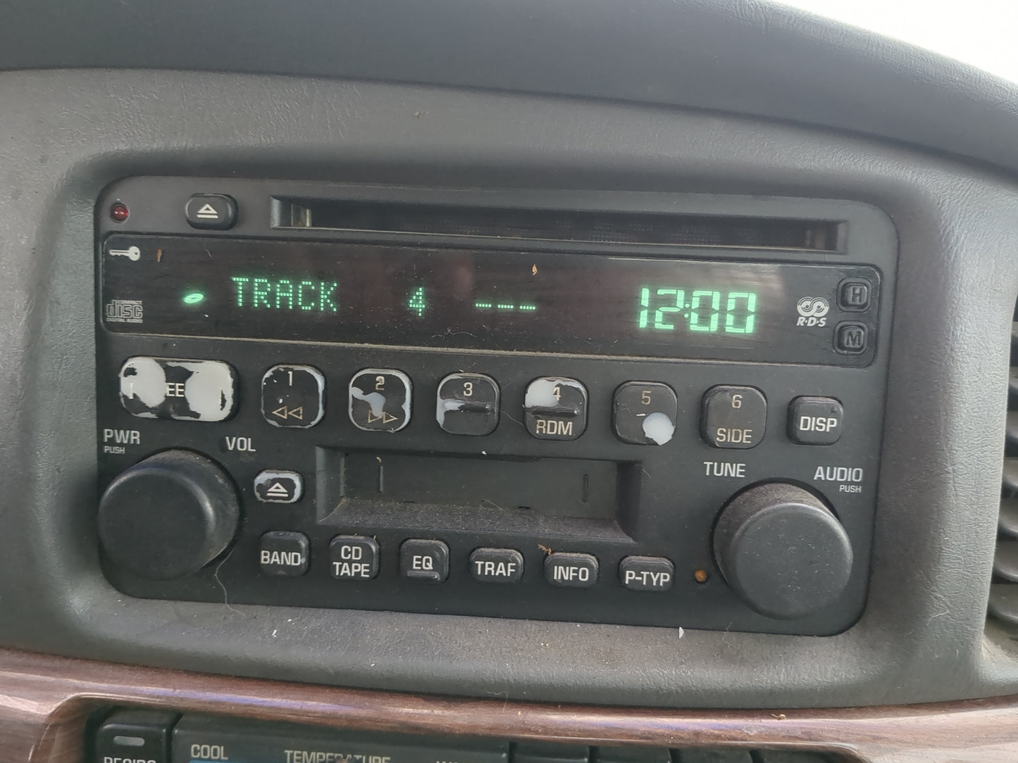 2003-2005 Buick Lesabre Radio AM FM Cd Player Receiver Replacement Fits Fits 2003 2004 2005 OEM Used Auto Parts - Oemusedaut