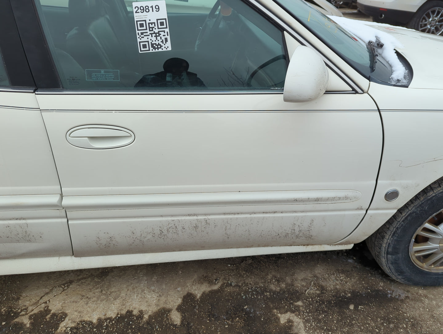 2000-2005 Buick Lesabre Passenger Front Door Oem 1389268 - Oemusedautoparts1.com