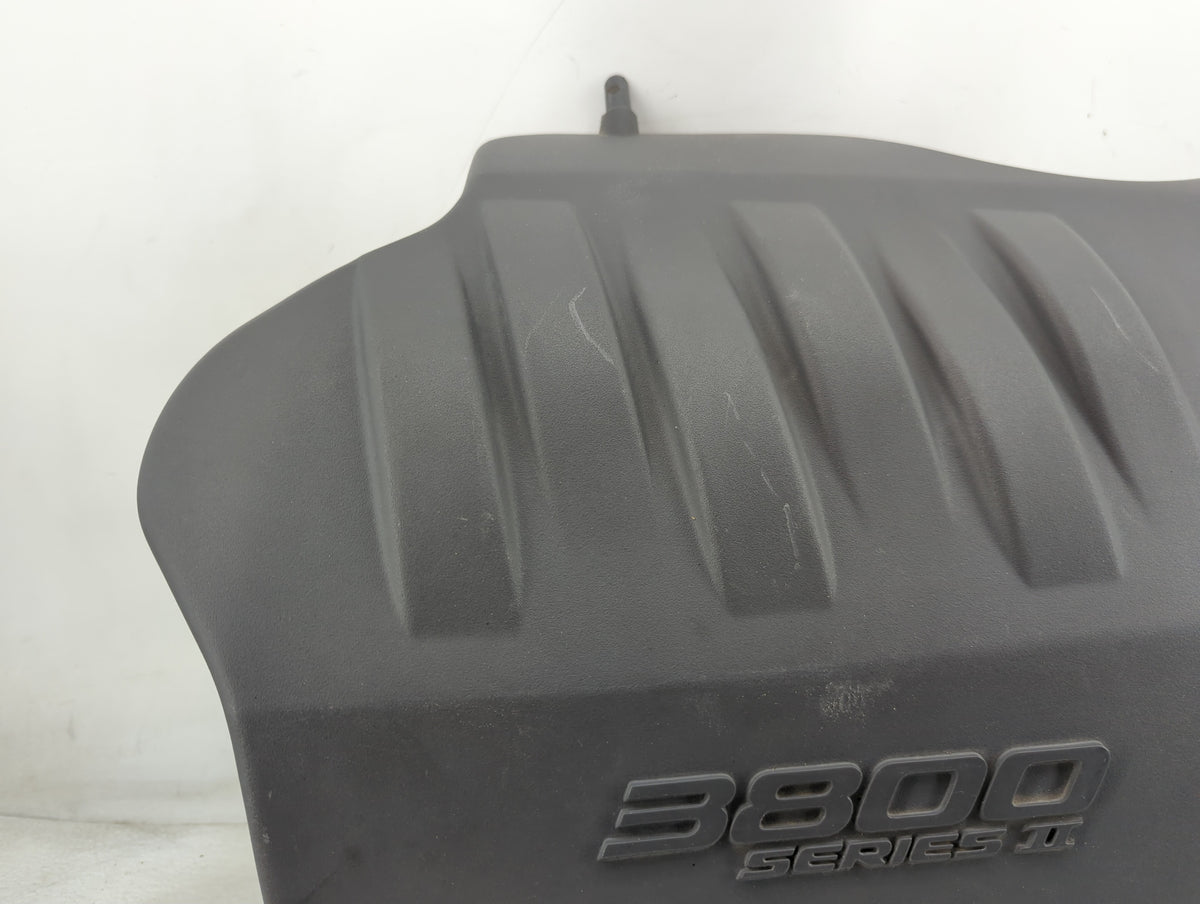 2005 Buick Lesabre Engine Cover 1466190 - Oemusedautoparts1.com