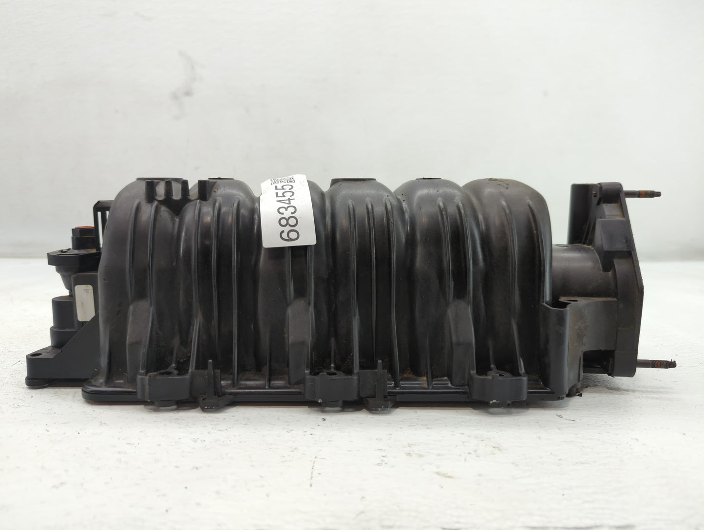 1996-2005 Buick Lesabre Air Intake Manifold P/N:Z5358475 Fits Fits 1995 1996 1997 1998 1999 2000 2001 2002 2003 2004 2005 OE
