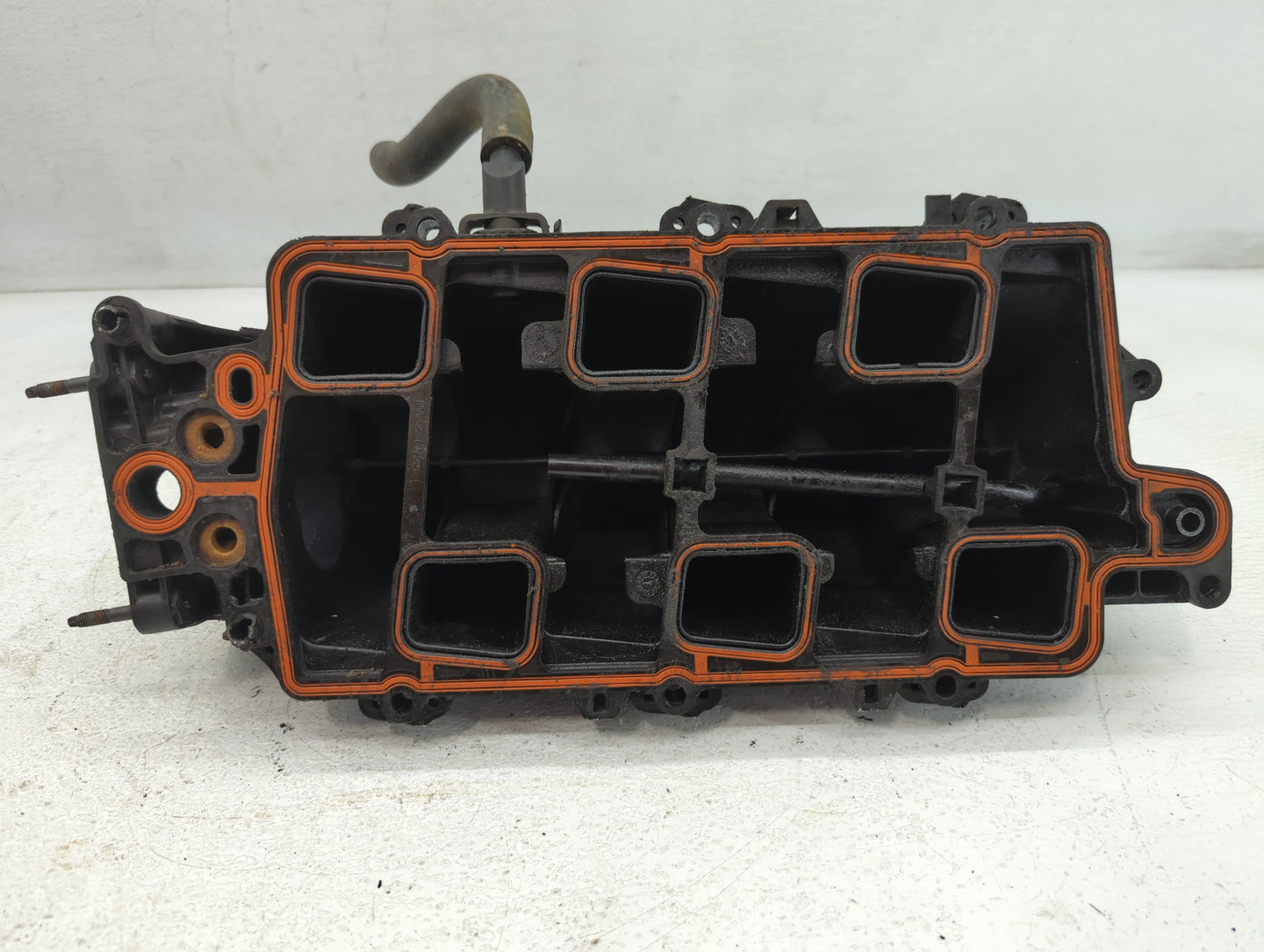 1996-2005 Buick Lesabre Air Intake Manifold P/N:Z5358475 Fits Fits 1995 1996 1997 1998 1999 2000 2001 2002 2003 2004 2005 OE