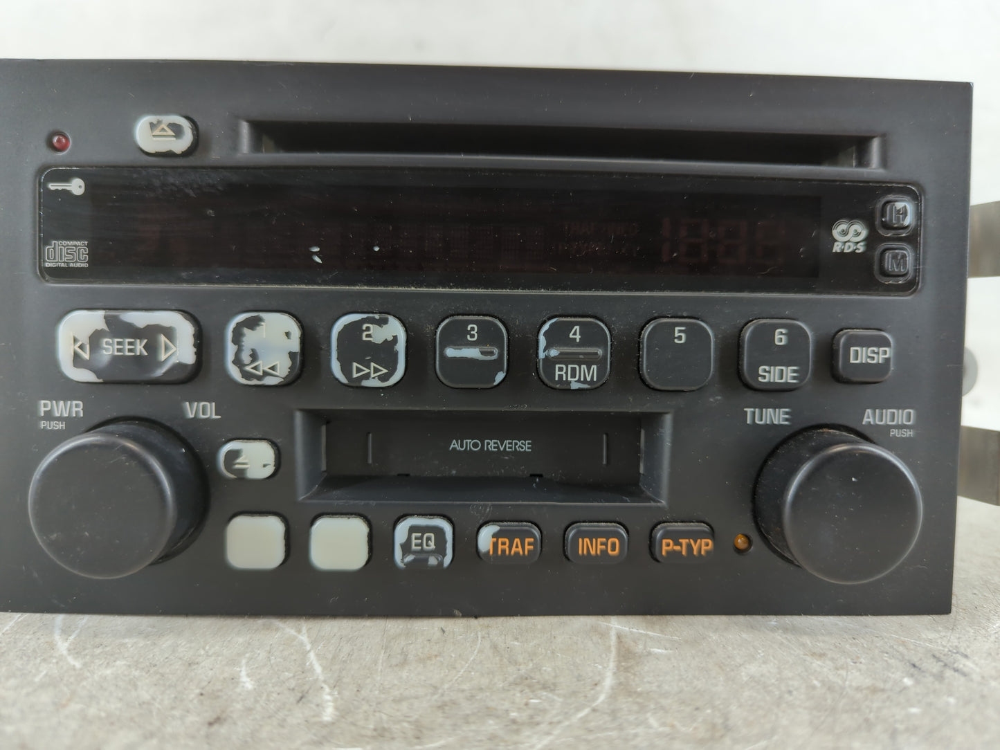 2003-2005 Buick Lesabre Radio AM FM Cd Player Receiver Replacement P/N:10375847 25734858, 25756857 Fits Fits 2003 2004 2005 