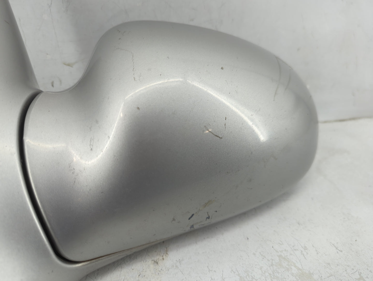 2000-2005 Buick Lesabre Driver Side View Mirror - Left Door Mirror OEM Used - Oemusedautoparts1.com