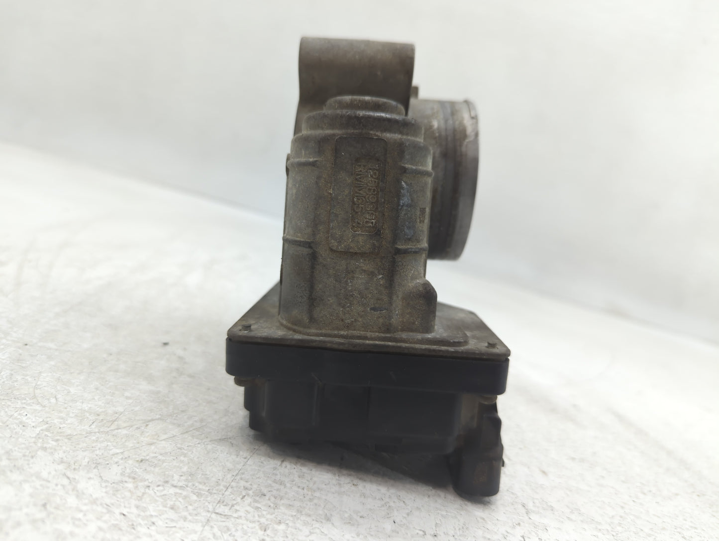 2005 Buick Lucerne Throttle Body P/N:253243 Fits OEM Used Auto Parts - Oemusedautoparts1.com