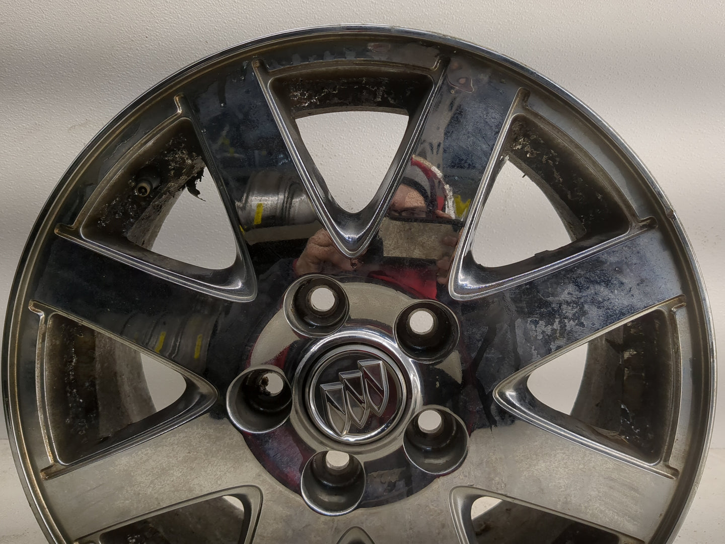 2004-2005 Buick Park Avenue Oem Wheel Rim - Oemusedautoparts1.com