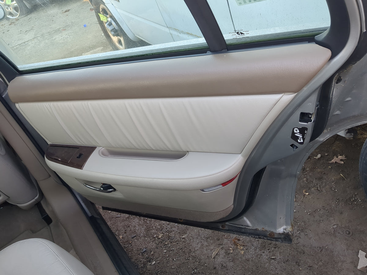 1997-2005 Buick Park Avenue Passenger Rear Door Oem 1240580 - Oemusedautoparts1.com
