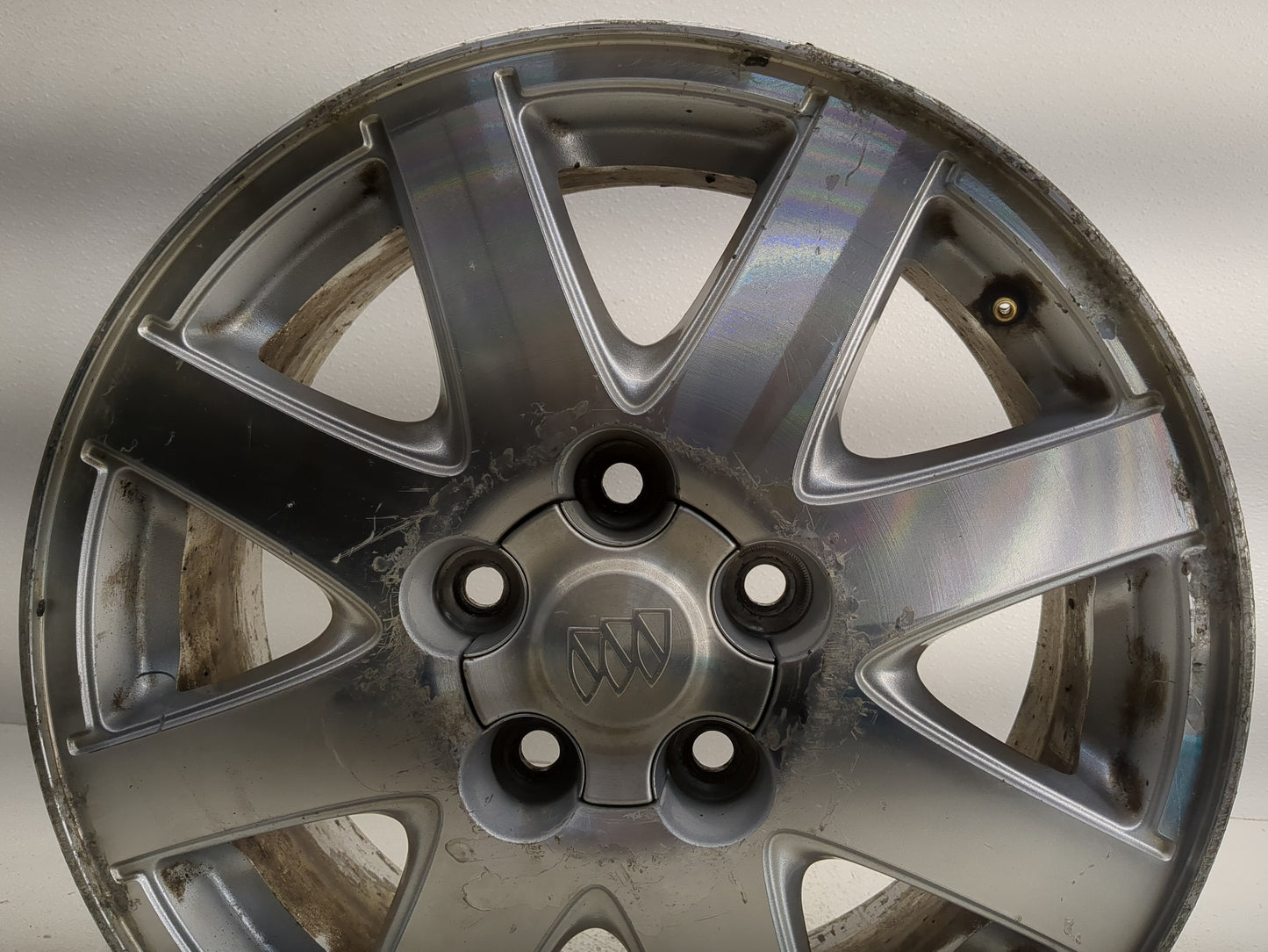 2004-2005 Buick Park Avenue Oem Wheel Rim 1250573 - Oemusedautoparts1.com