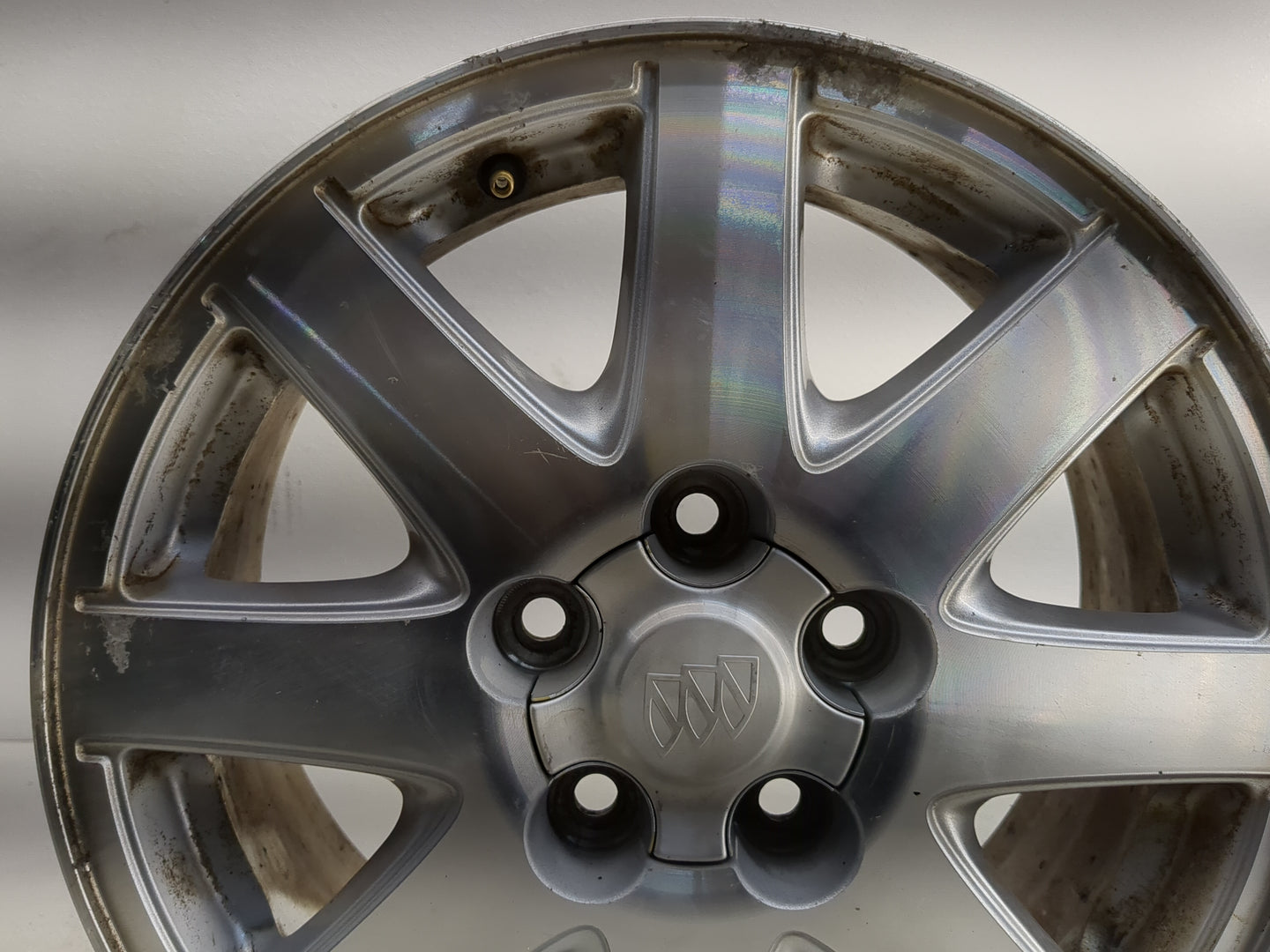 2004-2005 Buick Park Avenue Oem Wheel Rim 1250581 - Oemusedautoparts1.com