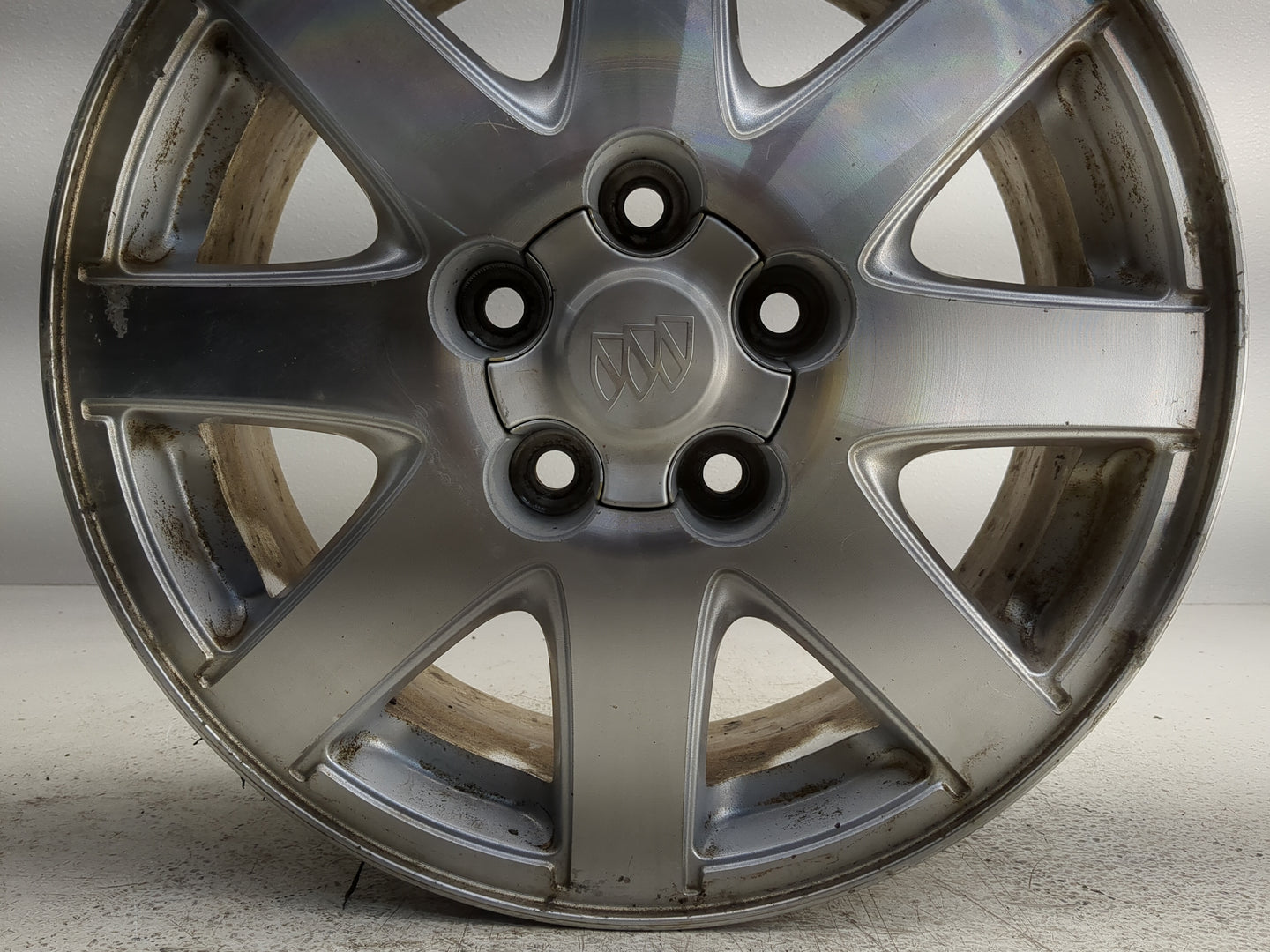 2004-2005 Buick Park Avenue Oem Wheel Rim 1250581 - Oemusedautoparts1.com