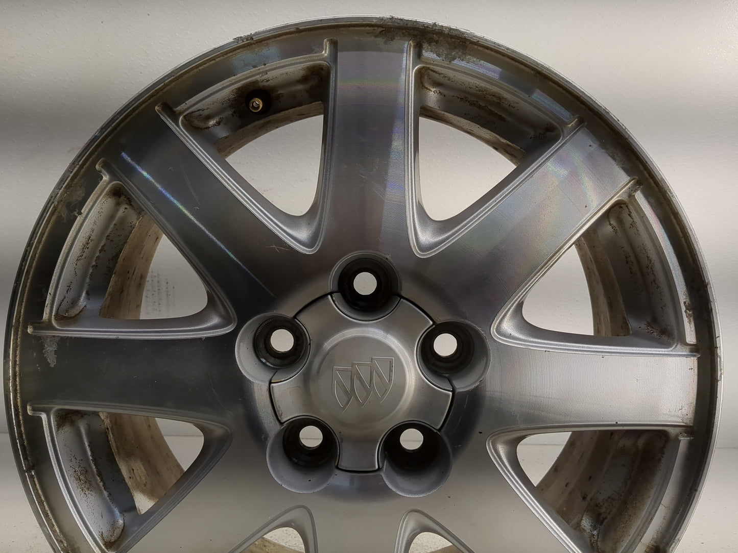 2004-2005 Buick Park Avenue Oem Wheel Rim 1250581 - Oemusedautoparts1.com