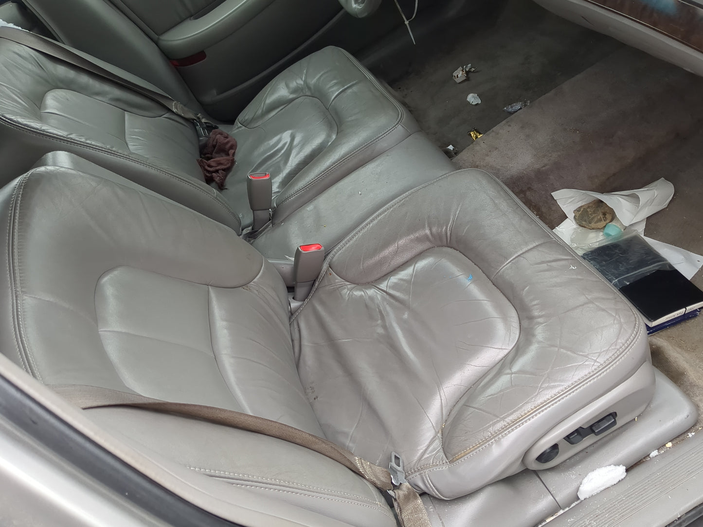 2000-2005 Buick Park Avenue Passenger Front Seat Oem - Oemusedautoparts1.com