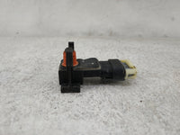 2004-2007 Buick Rainier Mass Air Flow Meter Maf 1487389 - Oemusedautoparts1.com