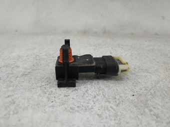 compare product 2004-2007 Buick Rainier Mass Air Flow Meter Maf 1487389