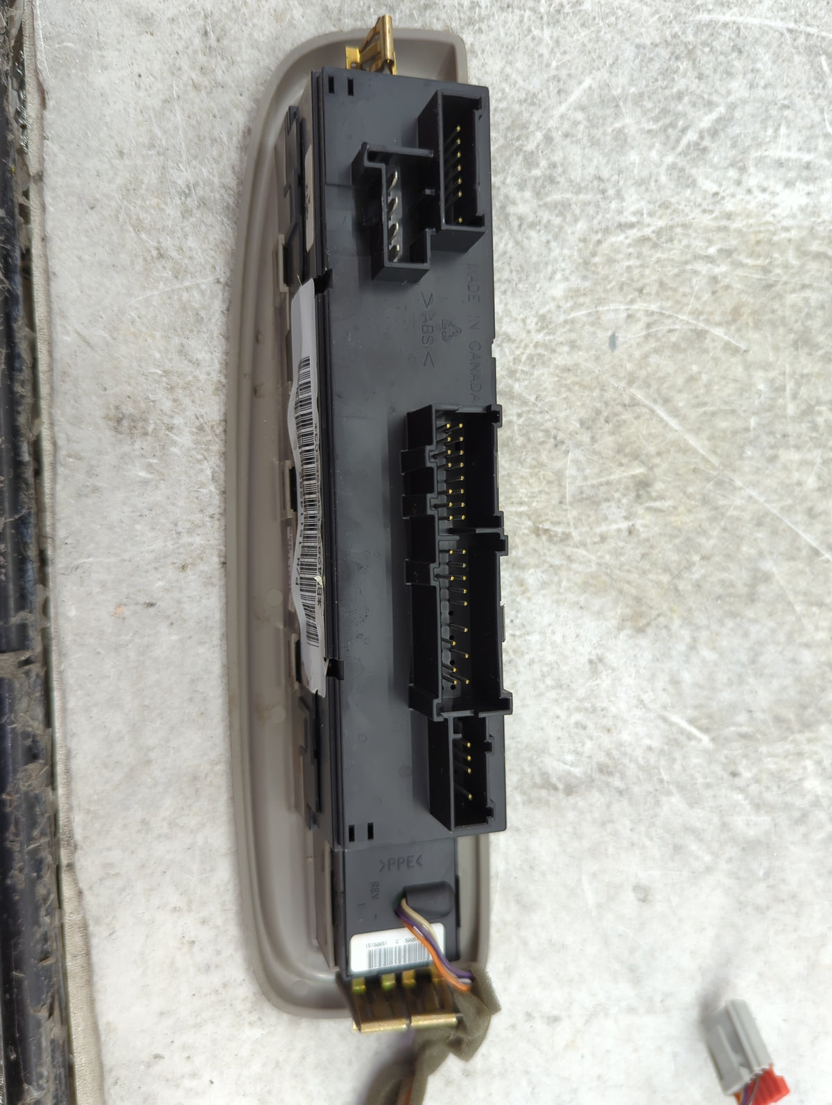 2005 Buick Rainier Master Power Window Switch Replacement Driver Side Left P/N:15114282 Fits OEM Used Auto Parts - Oemusedau
