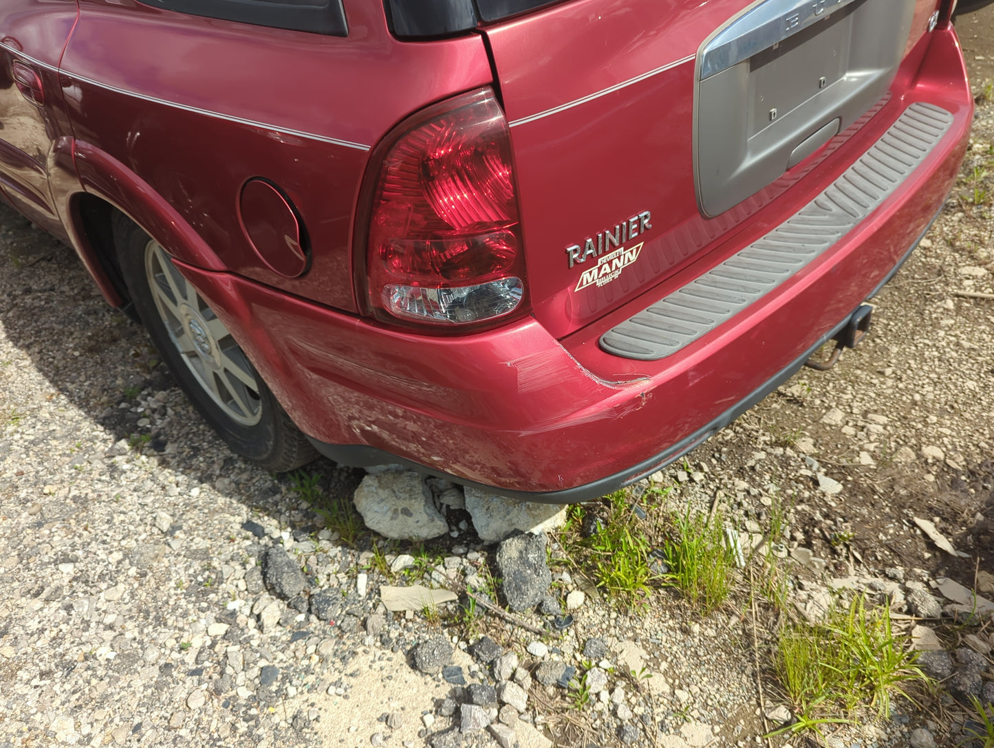 2004-2007 Buick Rainier Rear Bumper Assembly Oem - Oemusedautoparts1.com