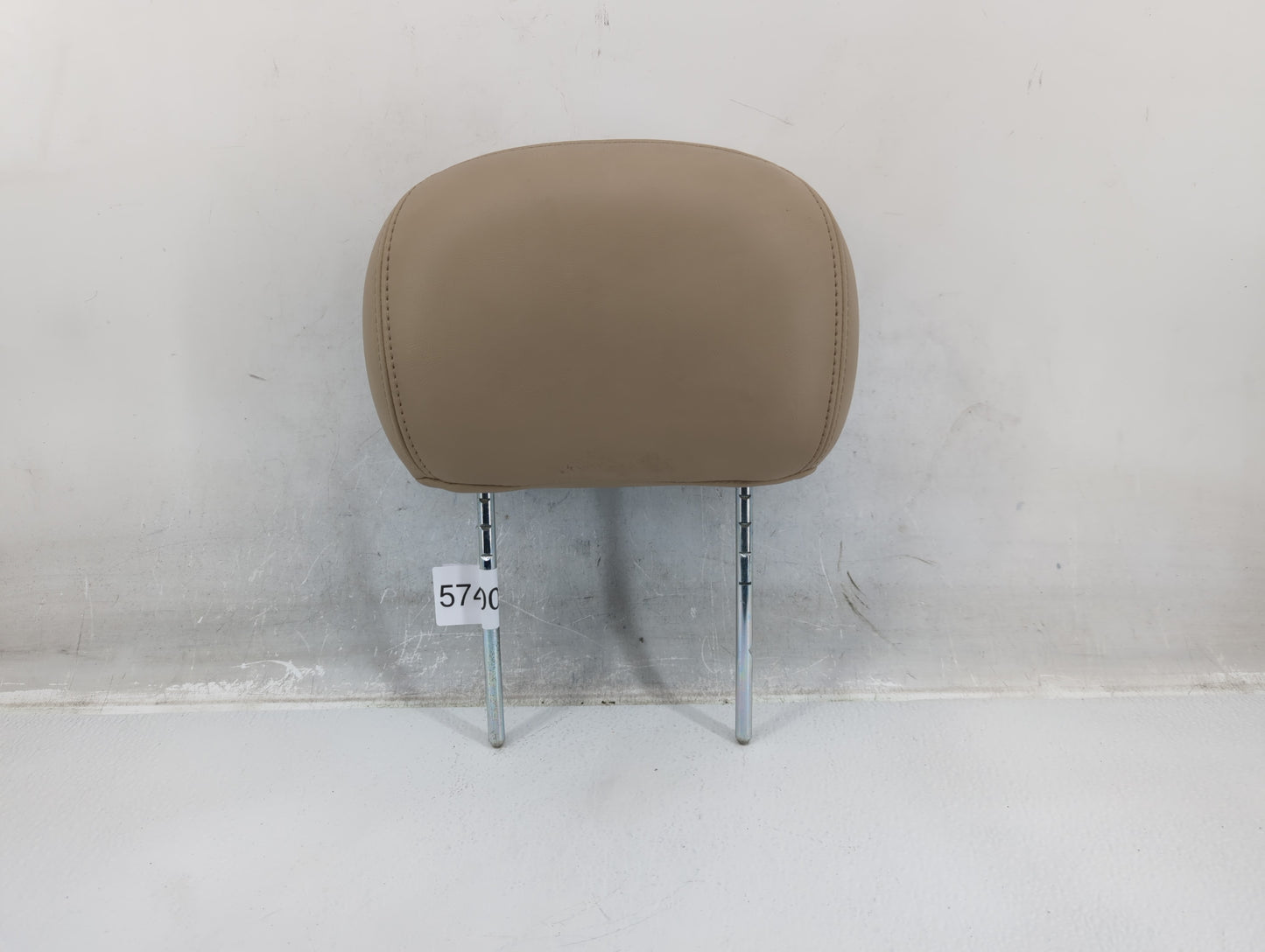 2005 Buick Rainier Headrest Head Rest Front Driver Passenger Seat Fits OEM Used Auto Parts - Oemusedautoparts1.com