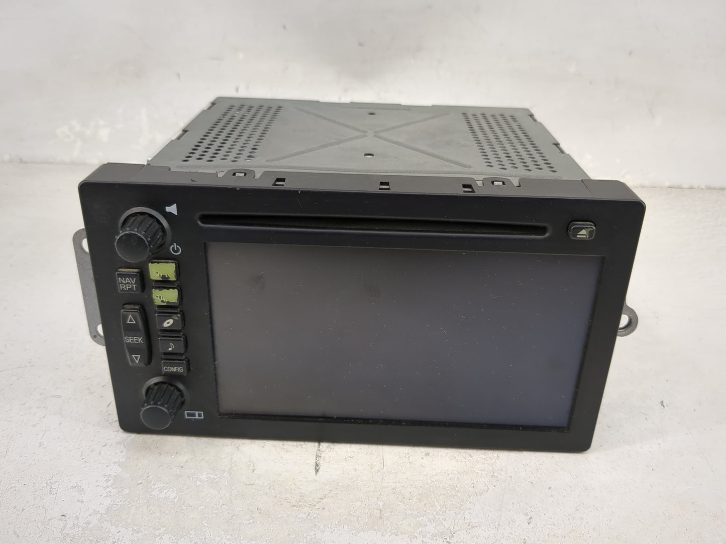 2004-2005 Buick Rendezvous Radio AM FM Cd Player Receiver Replacement P/N:15229837 28015891 Fits Fits 2004 2005 OEM Used Aut