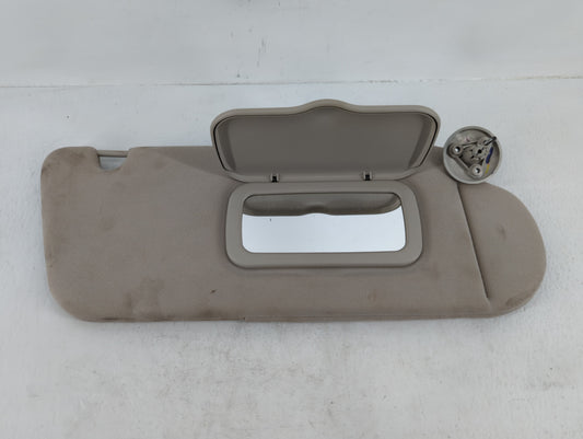 2003-2007 Buick Rendezvous Sun Visor Shade Replacement Passenger Right Mirror Fits Fits 2003 2004 2005 2006 2007 OEM Used Au