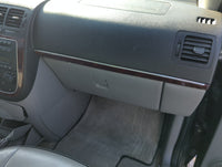 2005 Buick Terraza Passenger Glove Box Door Storage Compartment - Oemusedautoparts1.com