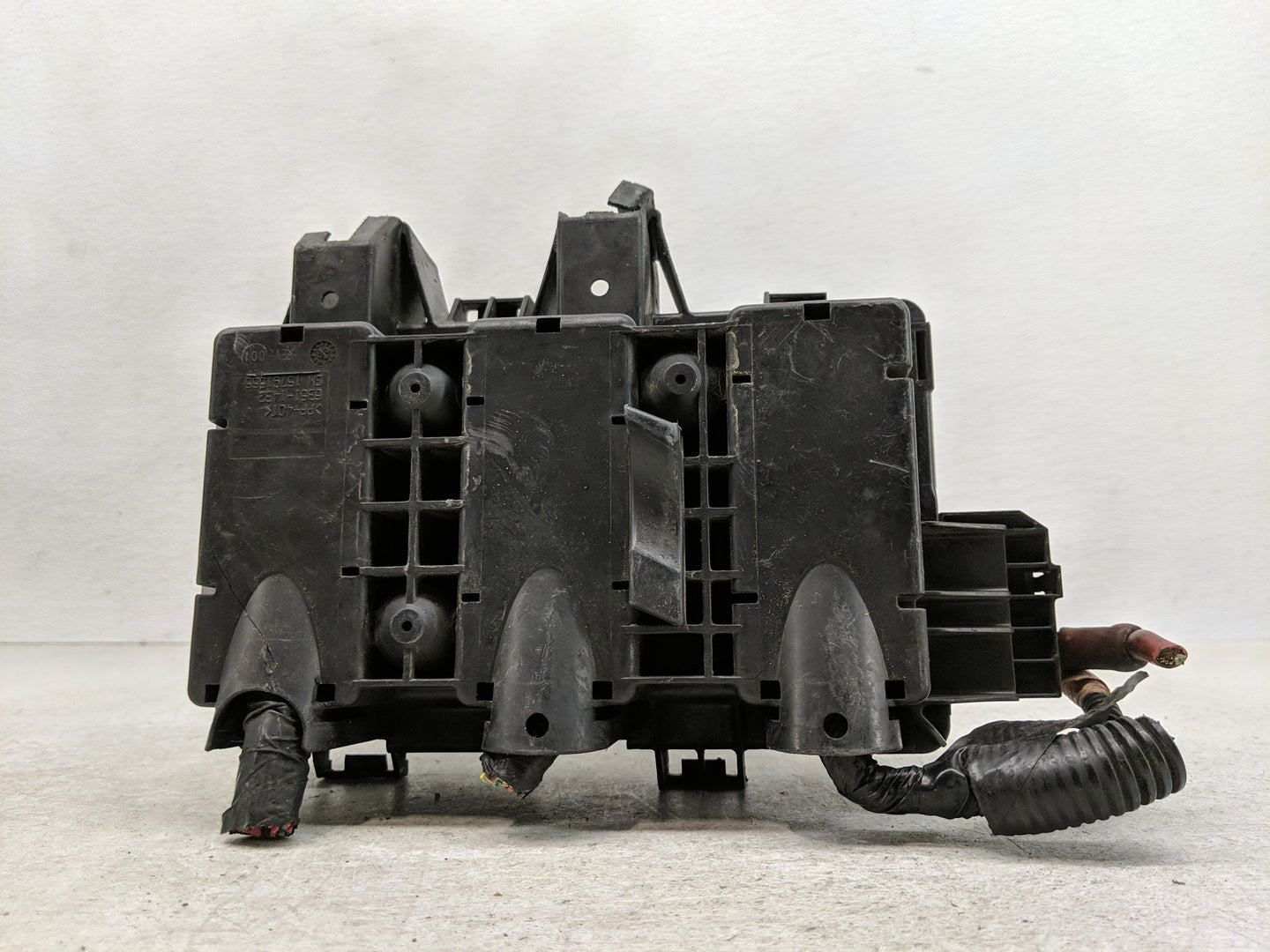 2005-2007 Buick Terraza Fusebox Fuse Box Panel Relay Module Fits Fits 2005 2006 2007 2008 2009 OEM Used Auto Parts - Oemused