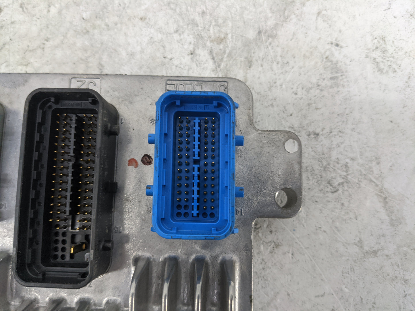 2005 Buick Terraza PCM Engine Control Computer ECU ECM PCU OEM P/N:12598113 12591279 Fits Fits 2006 OEM Used Auto Parts - Oe