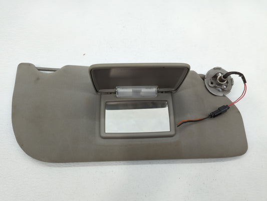 2005-2007 Buick Terraza Sun Visor Shade Replacement Passenger Right Mirror Fits Fits 2005 2006 2007 2008 2009 OEM Used Auto 