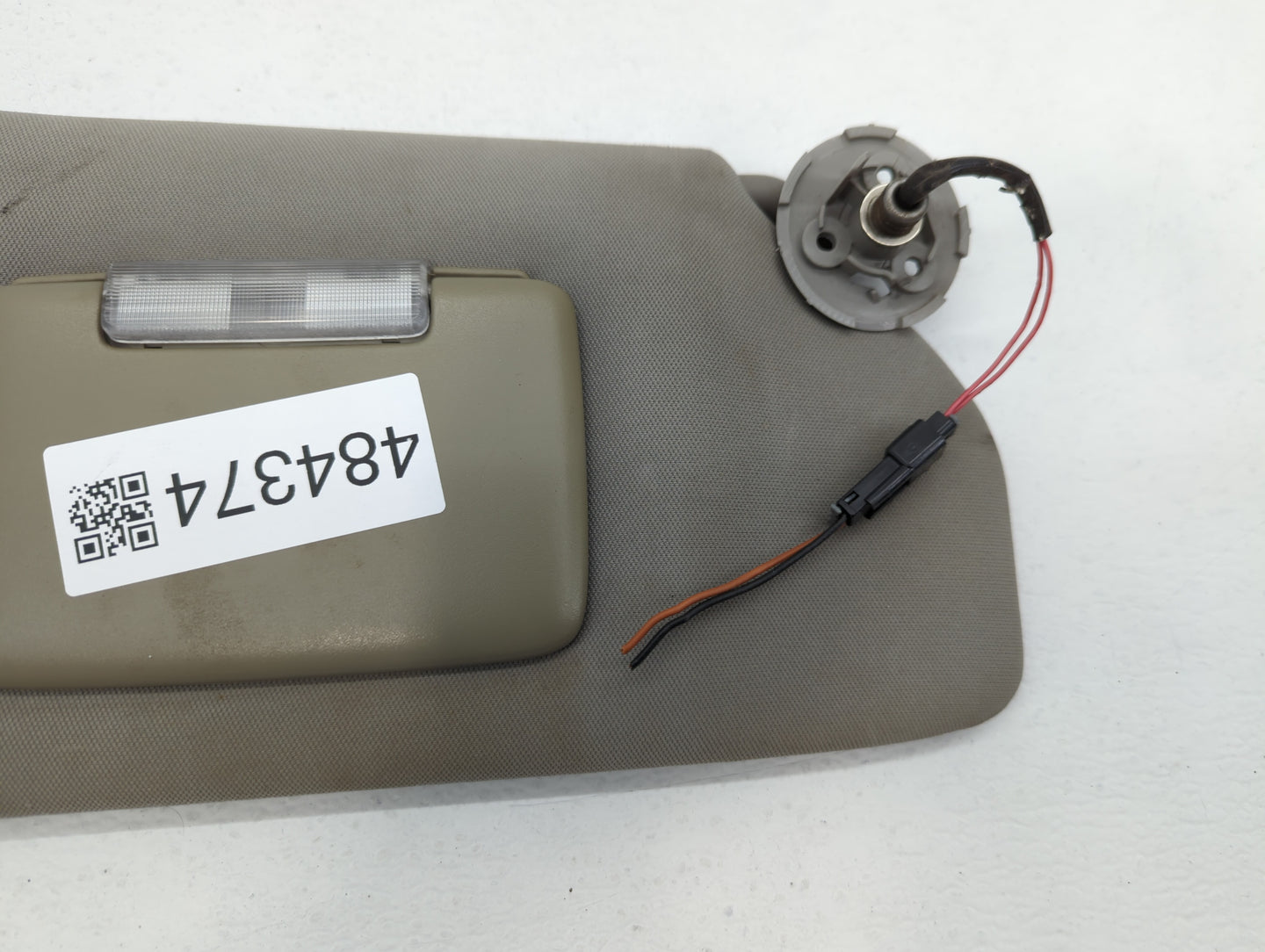 2005-2007 Buick Terraza Sun Visor Shade Replacement Passenger Right Mirror Fits Fits 2005 2006 2007 2008 2009 OEM Used Auto 