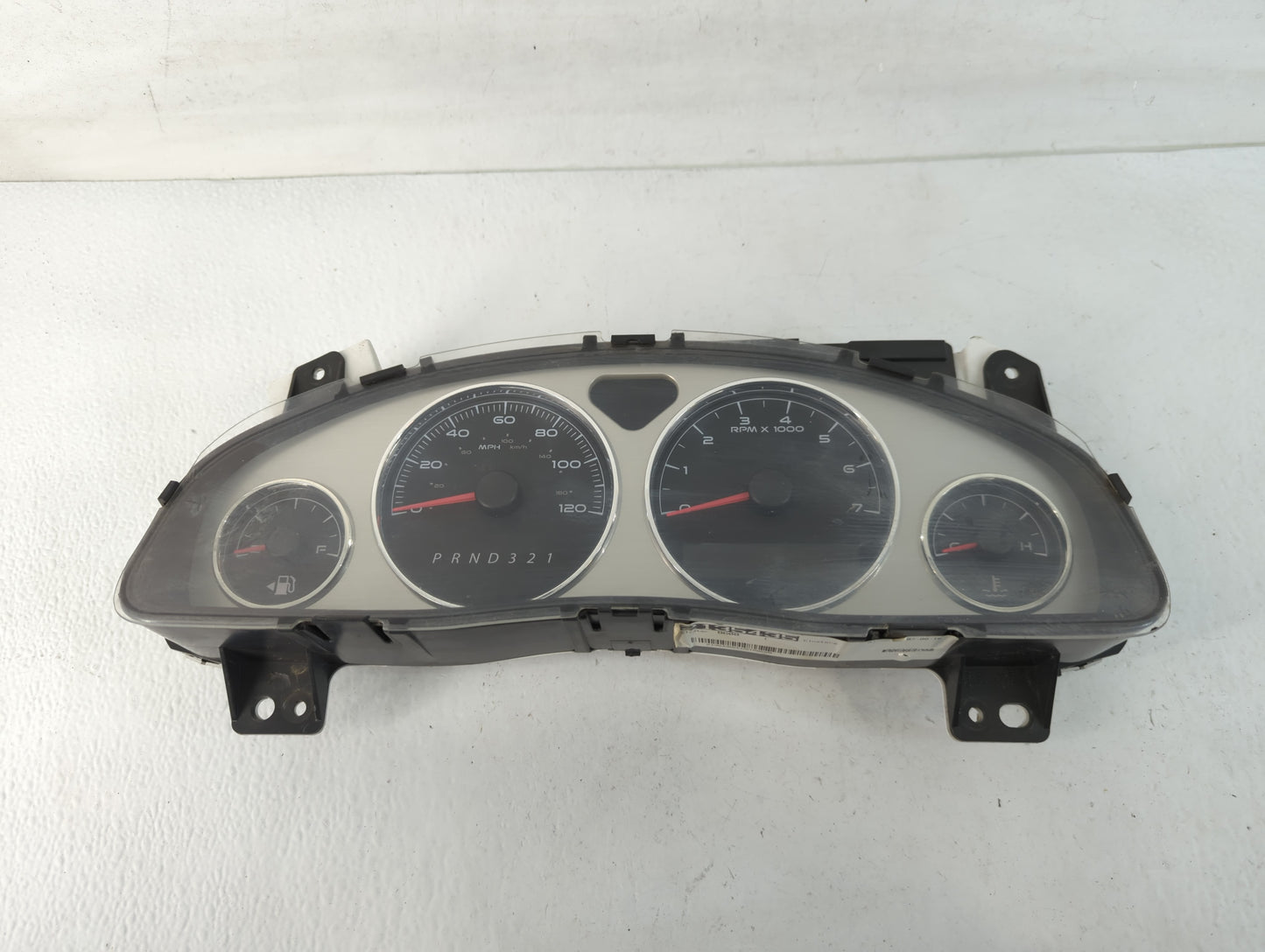 2005-2007 Buick Terraza Instrument Cluster Speedometer Gauges Fits Fits 2005 2006 2007 OEM Used Auto Parts - Oemusedautopart