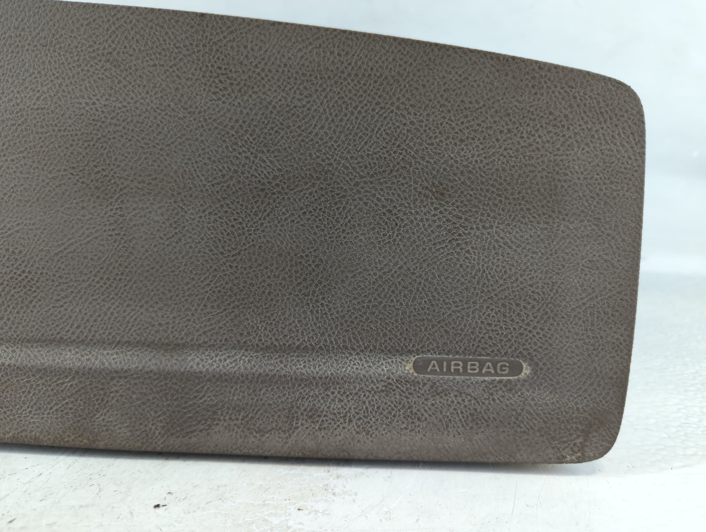 2005-2006 Buick Terraza Air Bag Passenger Right Dashboard OEM P/N:P15221929 Fits Fits 2005 2006 OEM Used Auto Parts - Oemuse