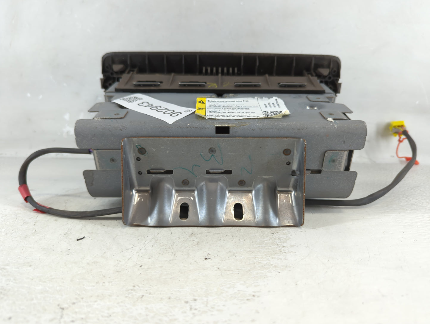 2005-2006 Buick Terraza Air Bag Passenger Right Dashboard OEM P/N:P15221929 Fits Fits 2005 2006 OEM Used Auto Parts - Oemuse