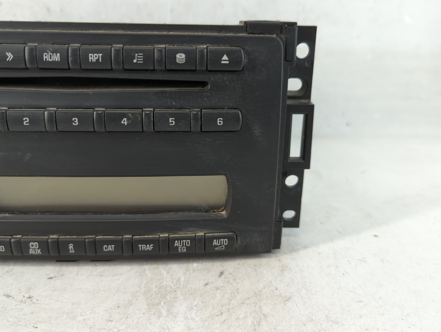 2005-2007 Buick Terraza Radio AM FM Cd Player Receiver Replacement P/N:15224731 Fits Fits 2005 2006 2007 OEM Used Auto Parts