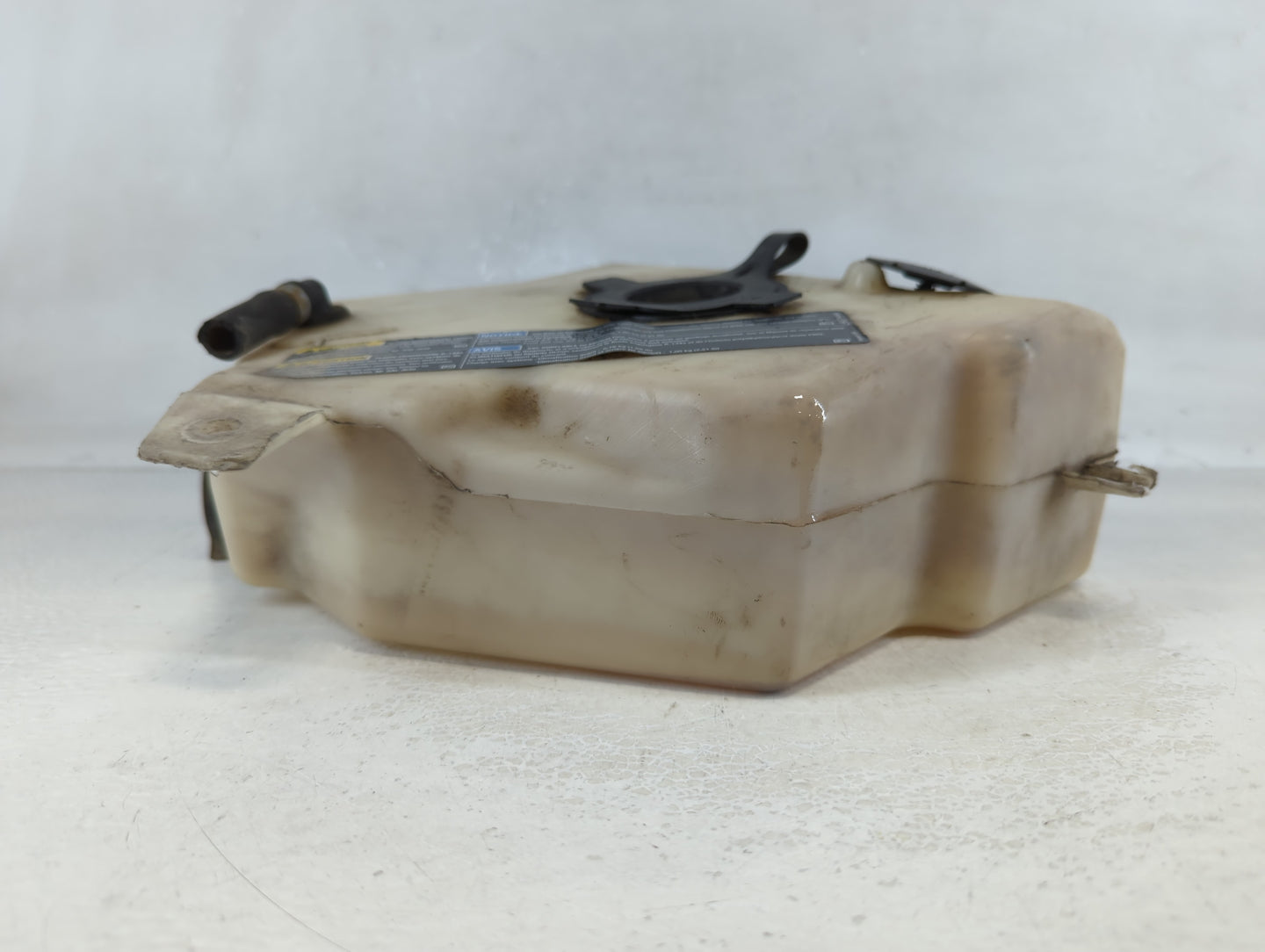 2005-2007 Buick Terraza Radiator Coolant Overflow Expansion Tank Bottle 902972 - Oemusedautoparts1.com