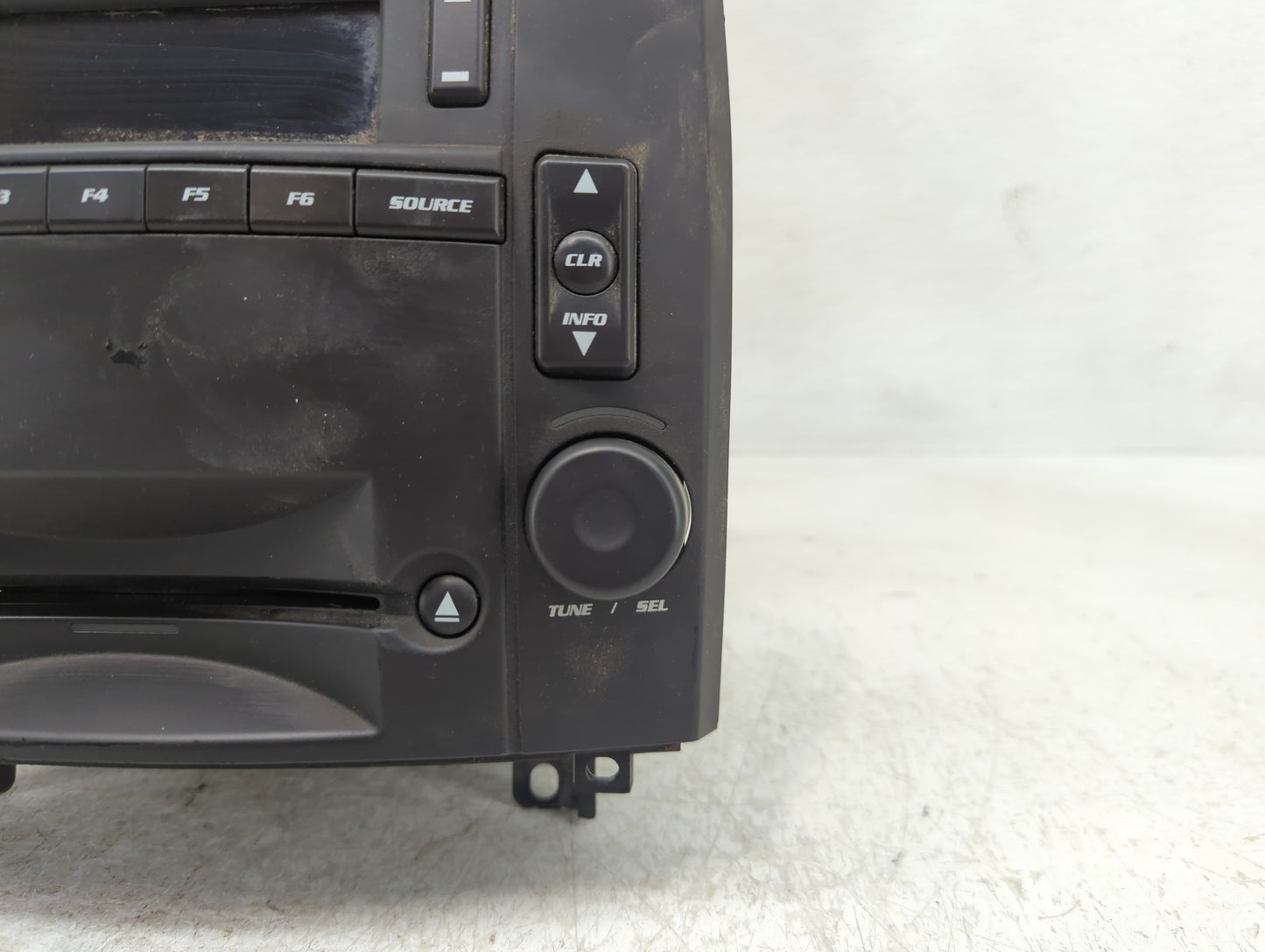 2004-2007 Cadillac Cts Radio AM FM Cd Player Receiver Replacement P/N:10 387 598 Fits Fits 2004 2005 2006 2007 OEM Used Auto