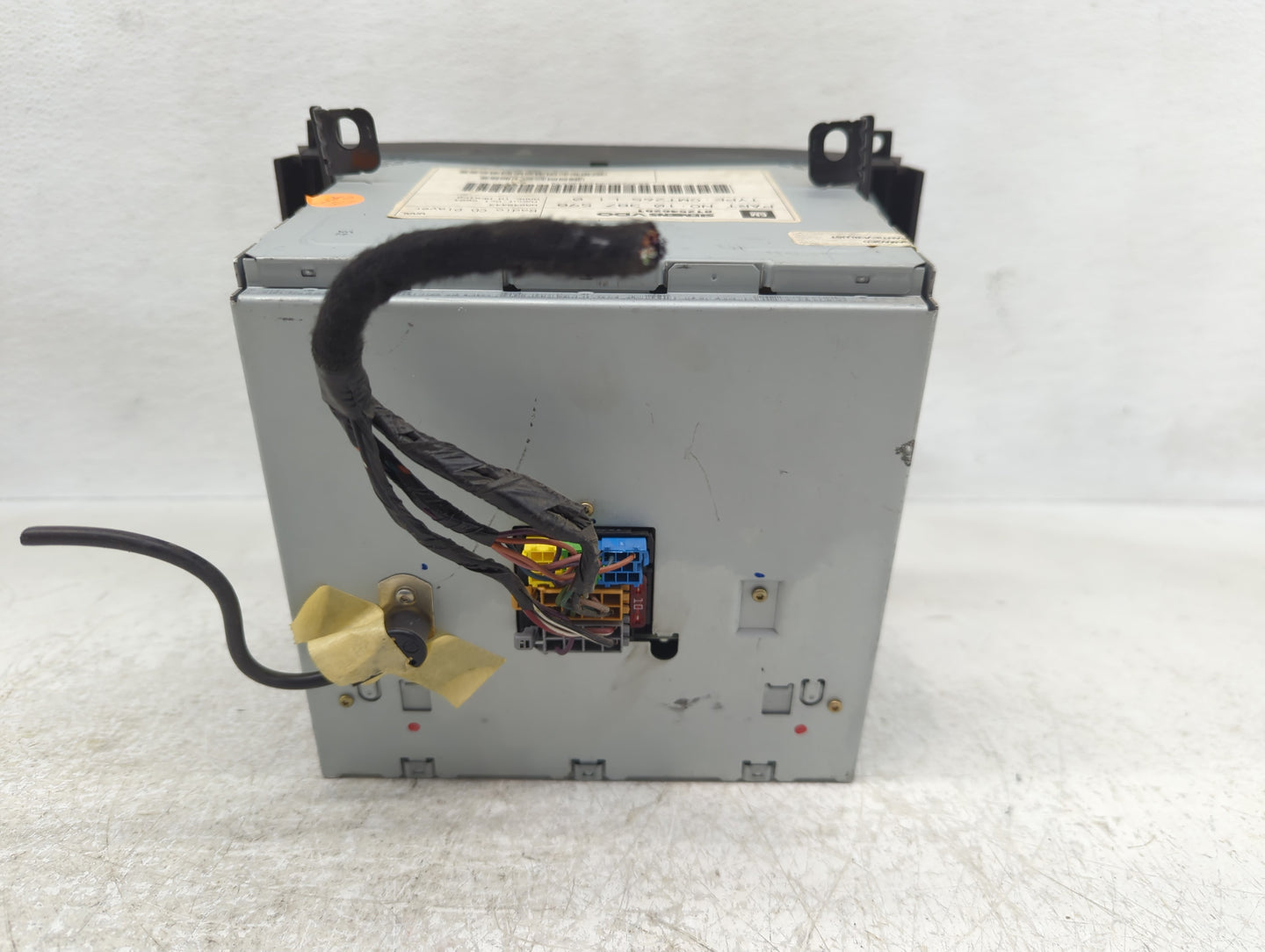 2004-2007 Cadillac Cts Radio AM FM Cd Player Receiver Replacement P/N:10 387 598 Fits Fits 2004 2005 2006 2007 OEM Used Auto