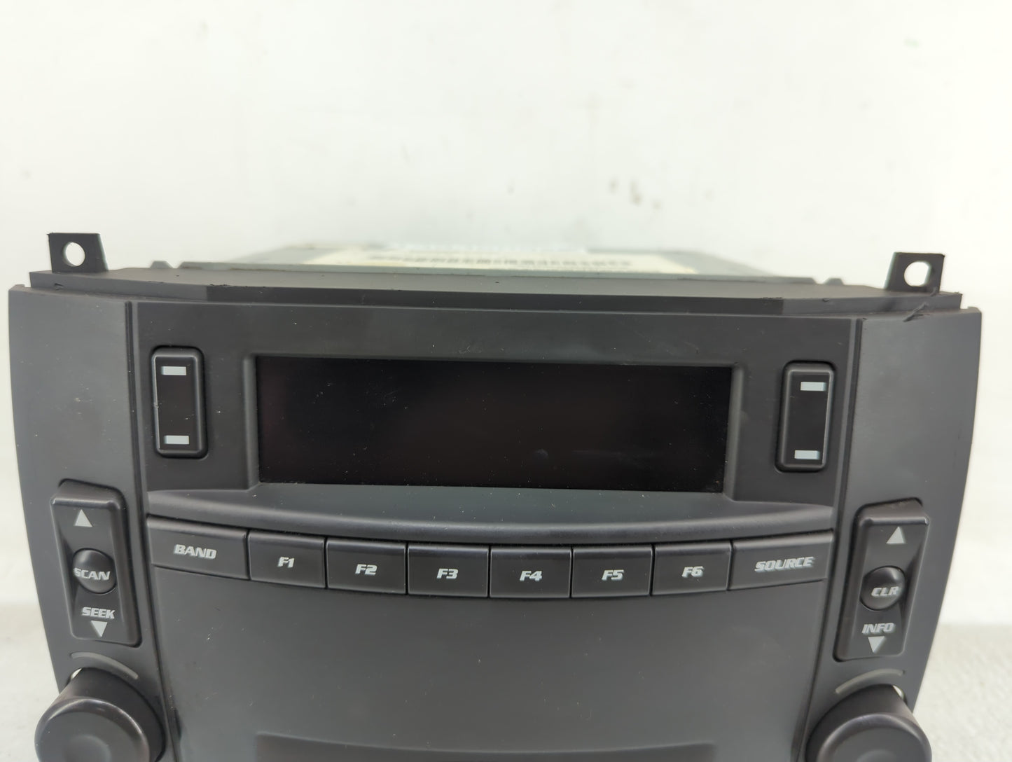 2004-2005 Cadillac Cts Radio AM FM Cd Player Receiver Replacement P/N:15144091 Fits Fits 2004 2005 OEM Used Auto Parts - Oem